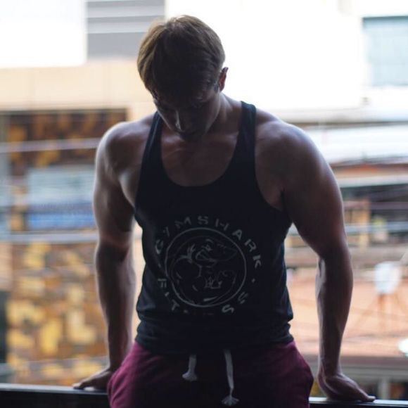 Meet your Posher, Sam - Picture 2 of 4